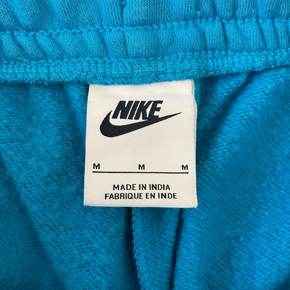 Nike Women’s Essential Fleece Pant size M - Picture 8 of 8